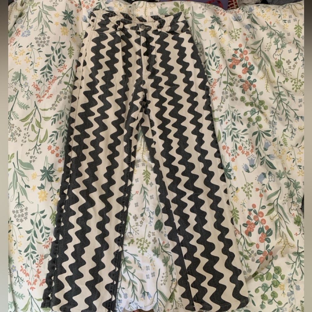 Funky Black and White Denim Zigzag Pattern Pants